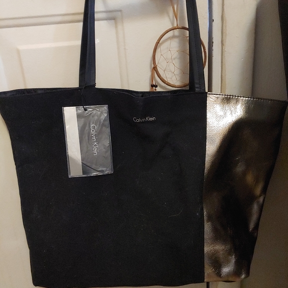 Calvin Klein tote - Picture 1 of 2